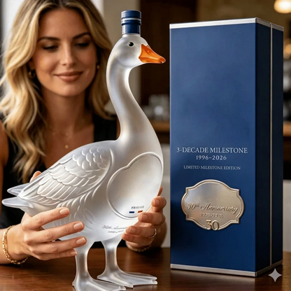 🪿GY Goose 30th Anniversary 3D Sculpted V0dka Bottle